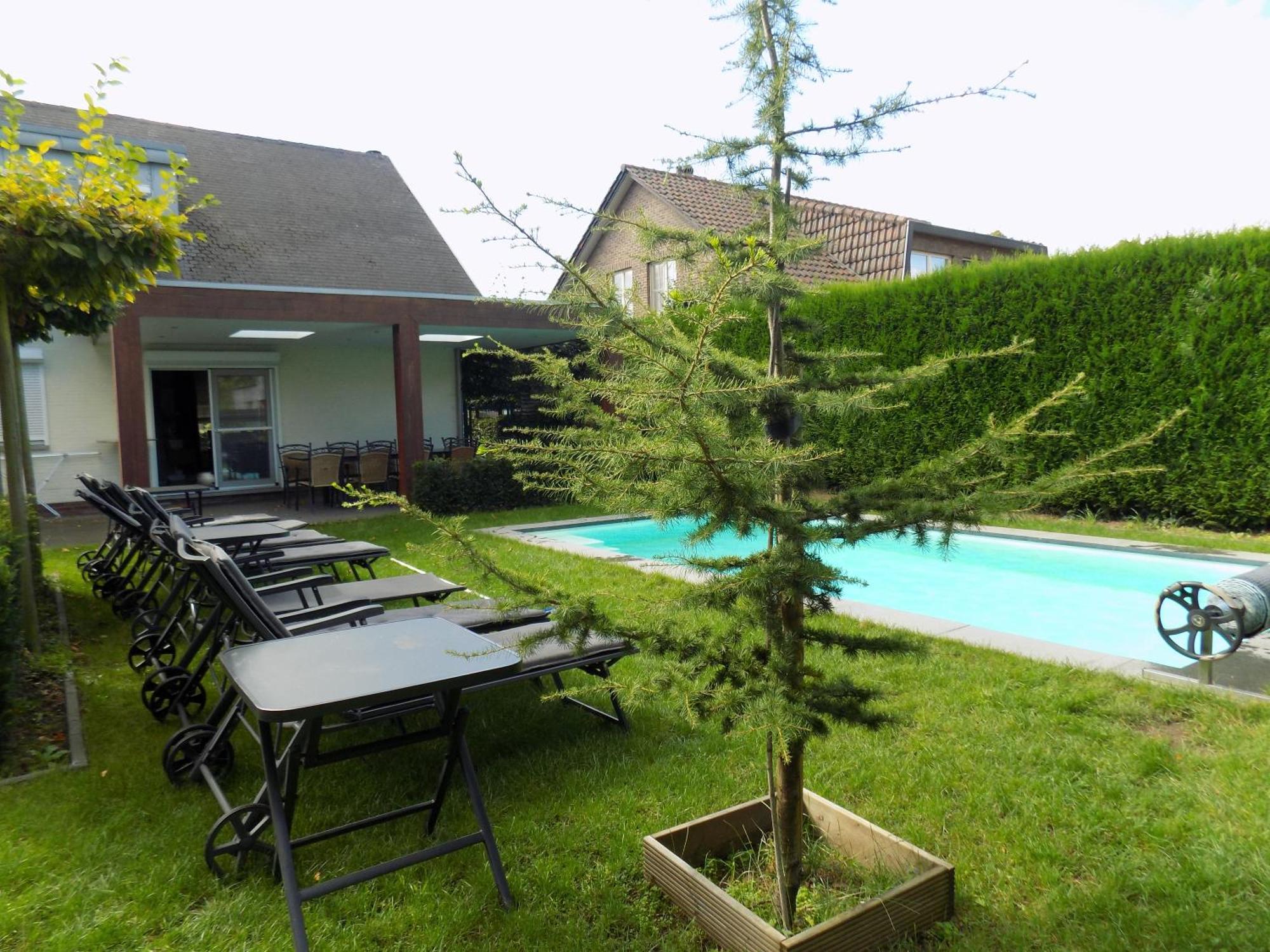 Villa Maas&Kempen Maaseik Exterior foto